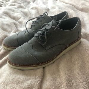 Tom’s Oxford Dress shoe